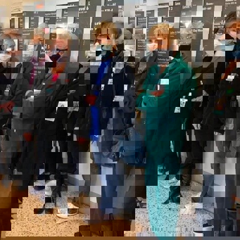 volunteer group for shots Photo