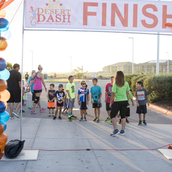 desert dash runners Photo