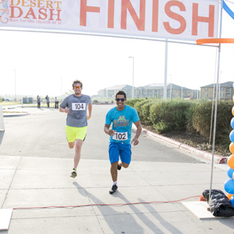 desert dash runners Photo