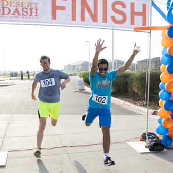 desert dash runners Photo