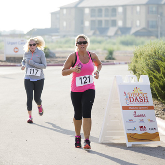 desert dash runners Photo
